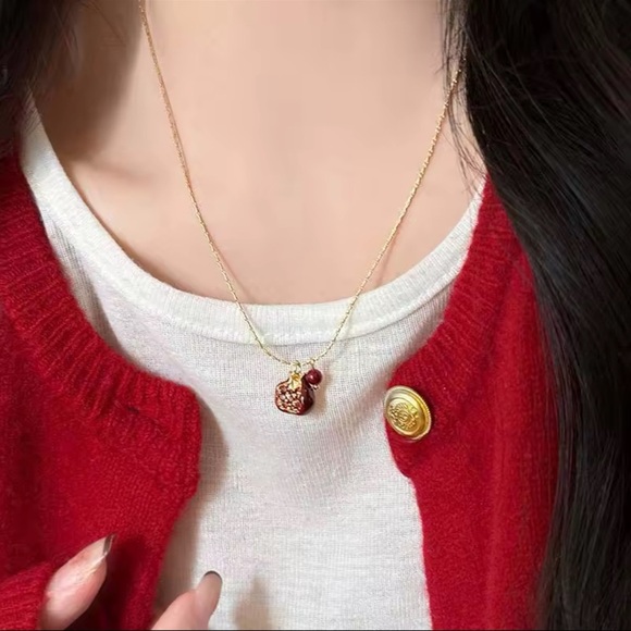 Gold Red Charm Pendant Necklace pomegranate - Picture 10 of 13
